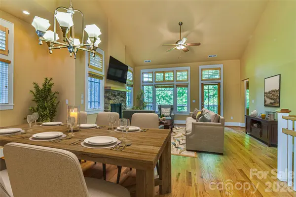 52 Mandolin DR #52, Black Mountain, NC 28711
