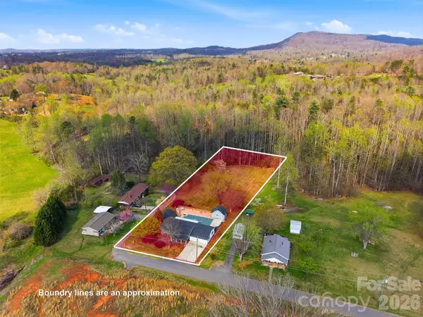 2174 Chester AVE, Morganton, NC 28655