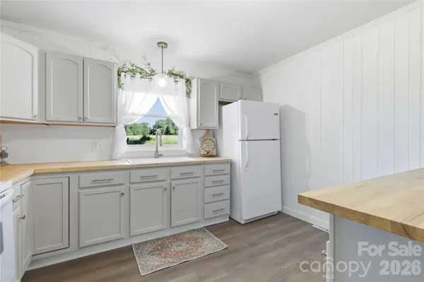 574 Old Mooresboro RD, Mooresboro, NC 28114
