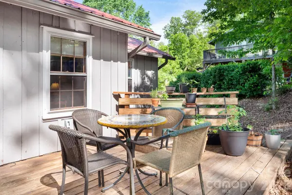 126 Maney AVE, Asheville, NC 28804