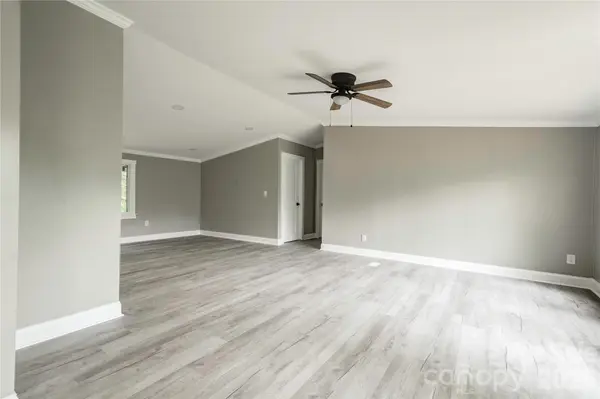 141 Knob Creek DR, Lawndale, NC 28090