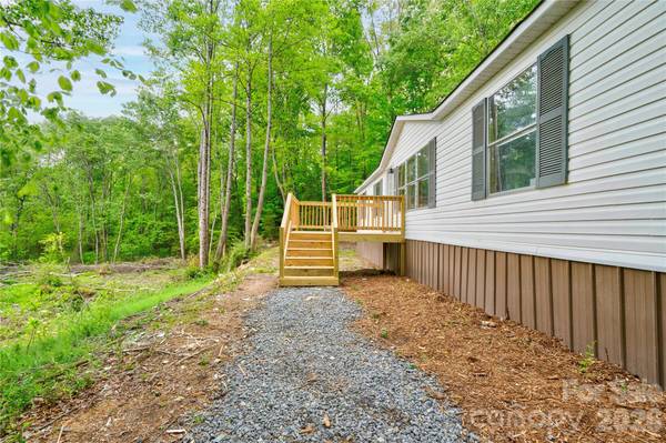 141 Knob Creek DR, Lawndale, NC 28090