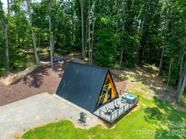 2320 Swan Creek RD, Jonesville, NC 28642