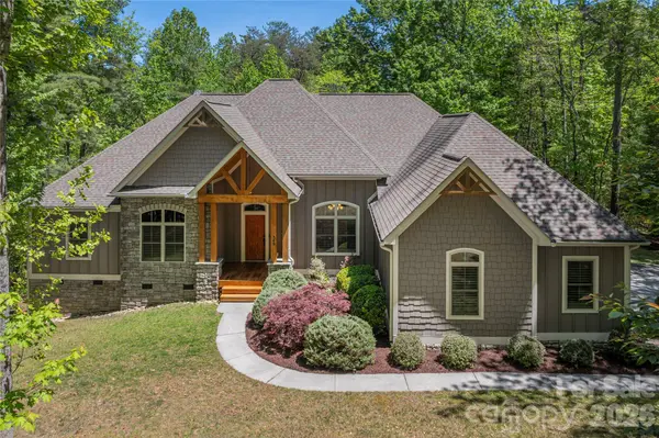 305 & 349 Freedom Trail CT, Zirconia, NC 28790