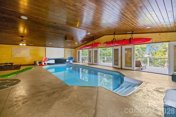 13934 Kings Carriage LN, Charlotte, NC 28278