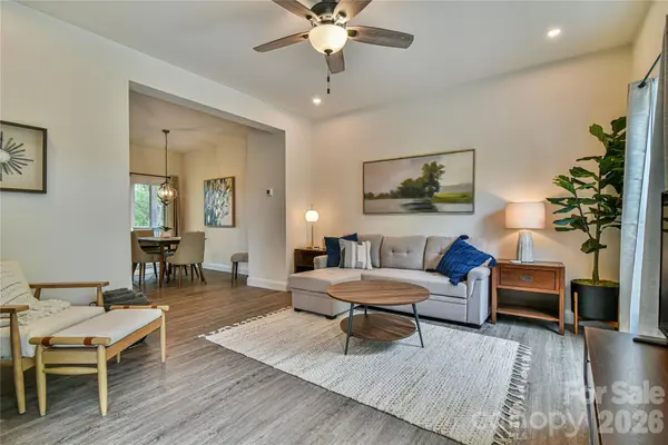 71 and 73 Panorama DR, Asheville, NC 28806