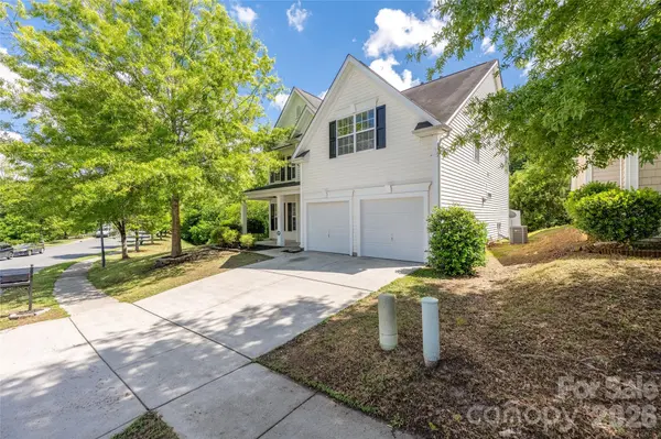 13834 Riding Hill AVE, Charlotte, NC 28213