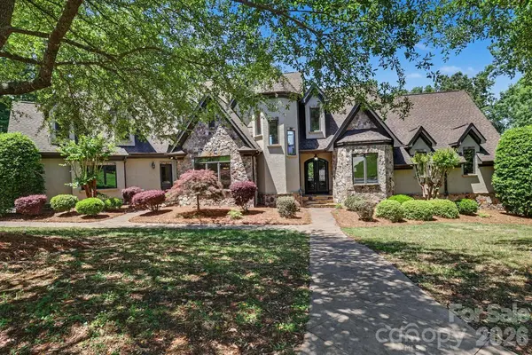 8041 Water View DR, Belmont, NC 28012