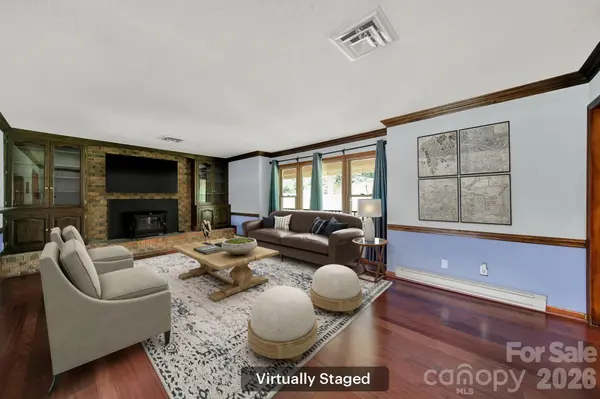 5913 Tom Query RD, Charlotte, NC 28213