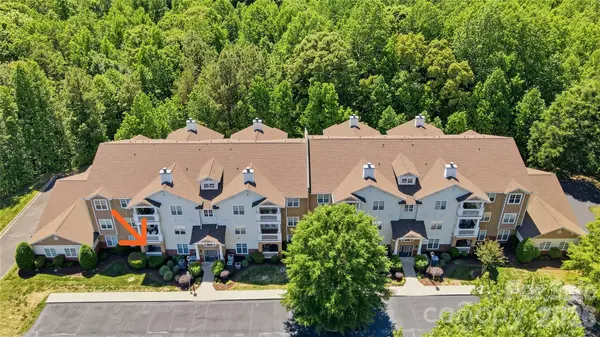 12425 Copper Mountain BLVD #12425,Garage 188, Charlotte, NC 28277