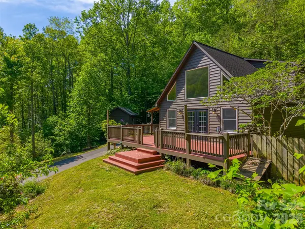 110 Wyoming DR, Sylva, NC 28779