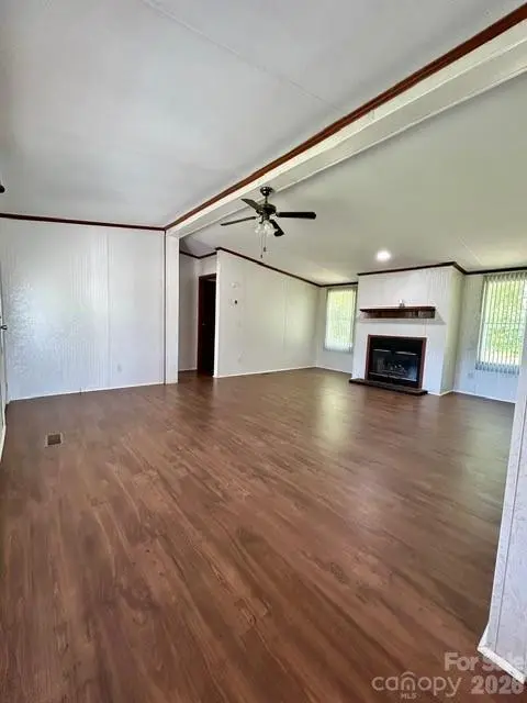 4123 Stonecreek DR, Valdese, NC 28690