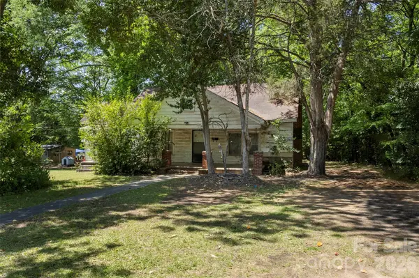 154 Loomis ST, Chester, SC 29706