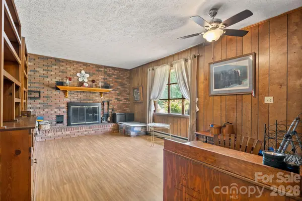 2881 Highline AVE, Valdese, NC 28690