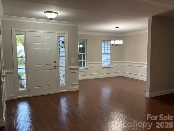 450 Glencrest DR, Stanley, NC 28164