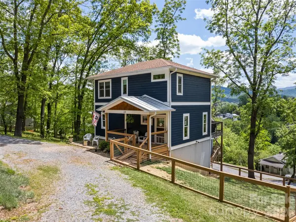 221 Northside ST, Canton, NC 28716