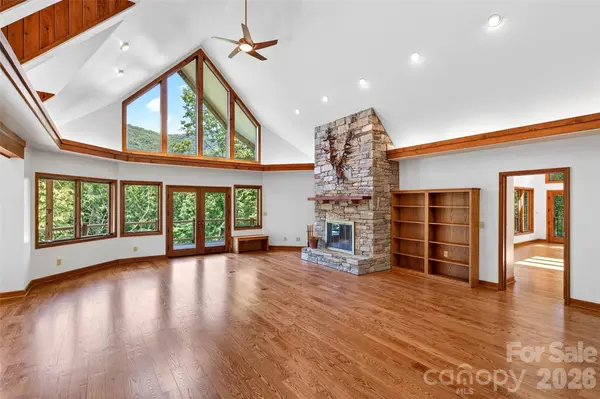 117 Shenandoah TER, Montreat, NC 28757