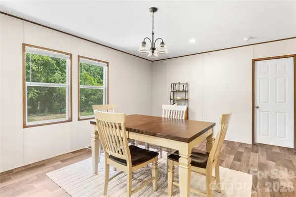 6280 Old US 70 HWY, Cleveland, NC 27013