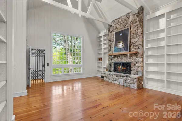 1957 & 1923 Cold Mountain RD, Lake Toxaway, NC 28747