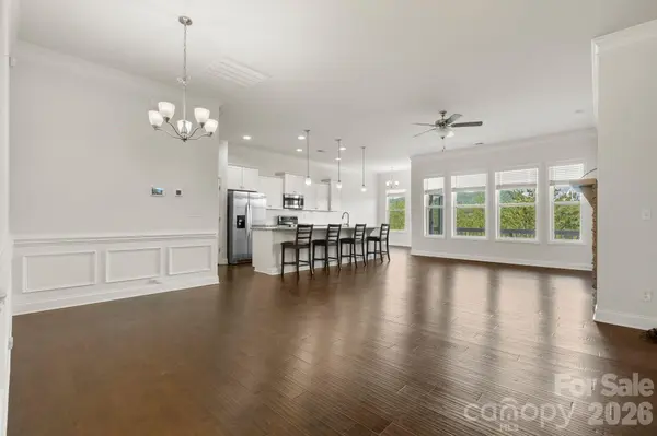 34 Rose Creek RD, Leicester, NC 28748