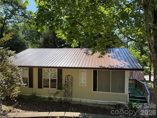 128 Indian Harbor TRL #E147, Mount Gilead, NC 27306