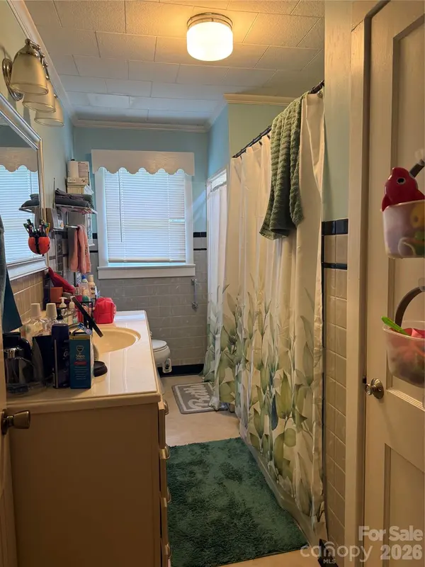 191 NC 16 HWY S, Taylorsville, NC 28681