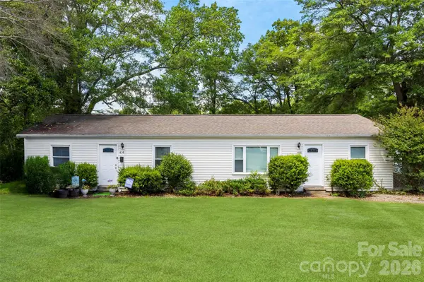 414 E Wilkins ST, Dallas, NC 28034