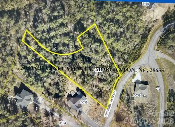 3030 Channel View CV, Morganton, NC 28655