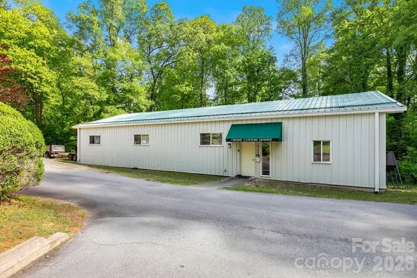 4204 Greenville HWY, Brevard, NC 28712