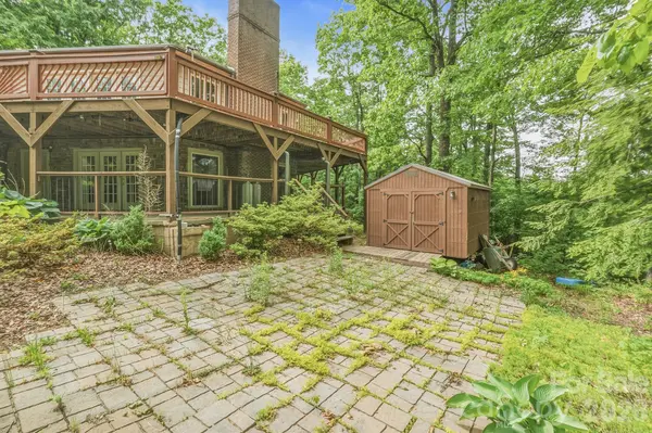 3190 Holly RD, Connelly Springs, NC 28612