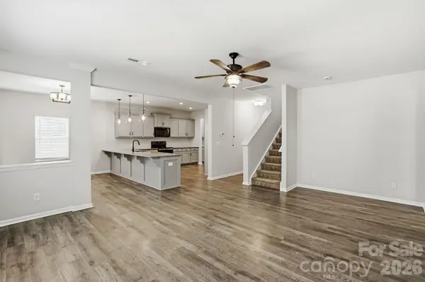 1006 Brooksland PL, Waxhaw, NC 28173