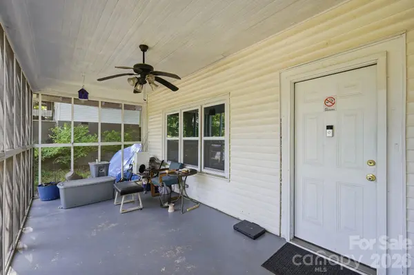 1018 W 5th AVE, Gastonia, NC 28052