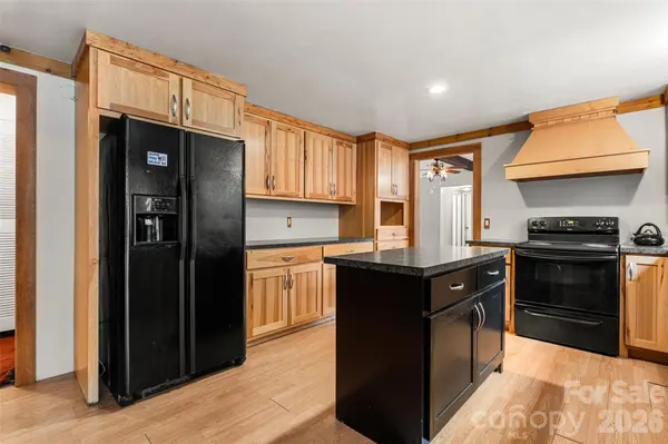 135 Benton RD, Kings Mountain, NC 28086