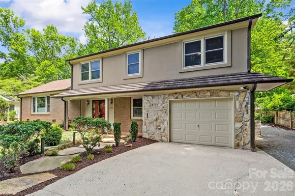 2700 Pencoyd LN, Charlotte, NC 28210