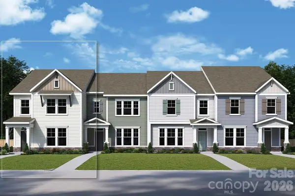 10026 Mamillion DR, Huntersville, NC 28078
