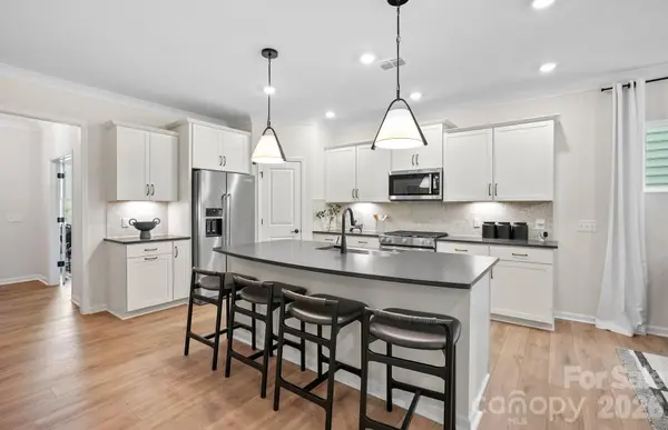 1589 Gossage LN NW, Concord, NC 28027