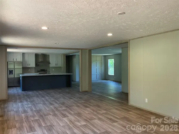 2226 Harris Henrietta RD, Mooresboro, NC 28114