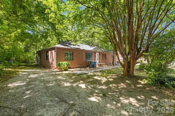 317 W D AVE, Salisbury, NC 28144