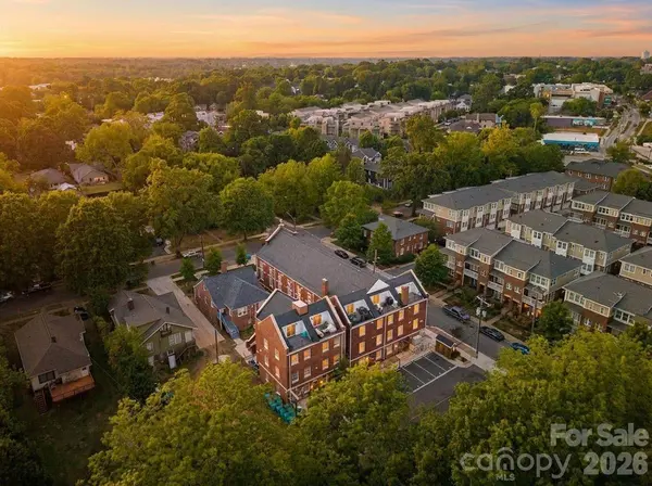 201 Grandin RD #5, Charlotte, NC 28208