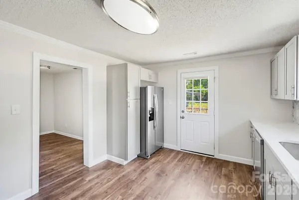 1627 Warren AVE, Gastonia, NC 28054