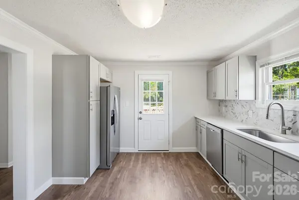 1627 Warren AVE, Gastonia, NC 28054