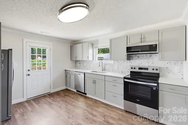 1627 Warren AVE, Gastonia, NC 28054