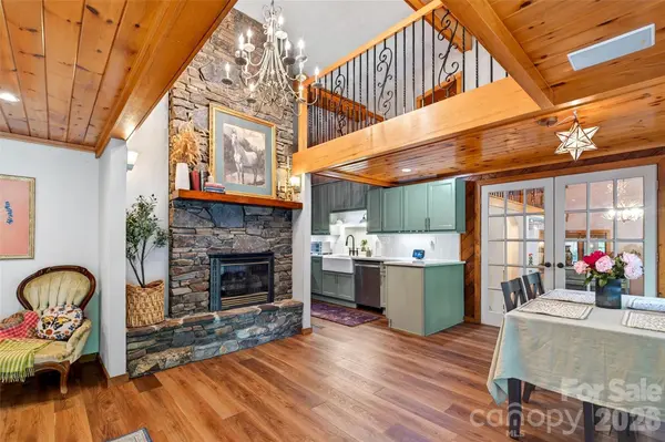 3068 S 226 HWY, Bakersville, NC 28705