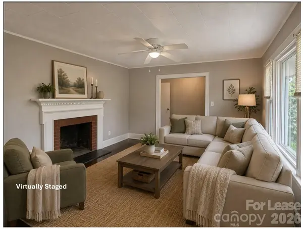 800 Mt Holly Huntersville RD, Charlotte, NC 28214
