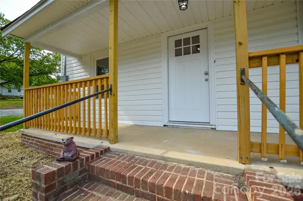 730 W Oakwood AVE, Albemarle, NC 28001