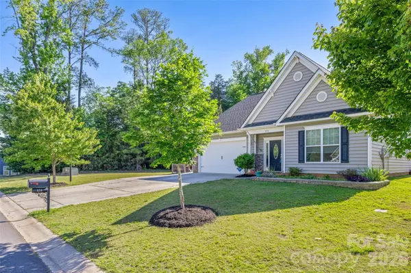 578 Daventry CT, Clover, SC 29710
