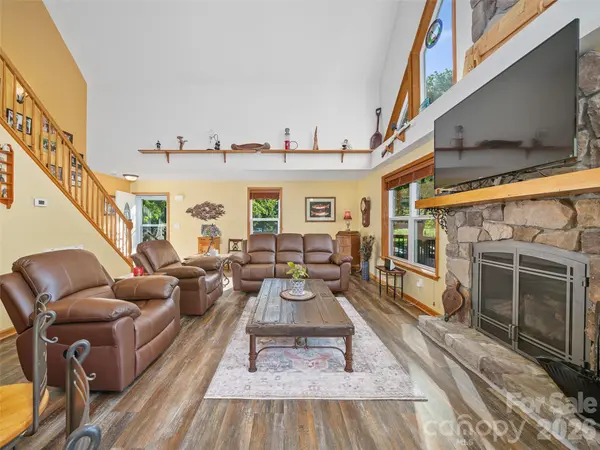 326 Ewart Wilson RD, Burnsville, NC 28714