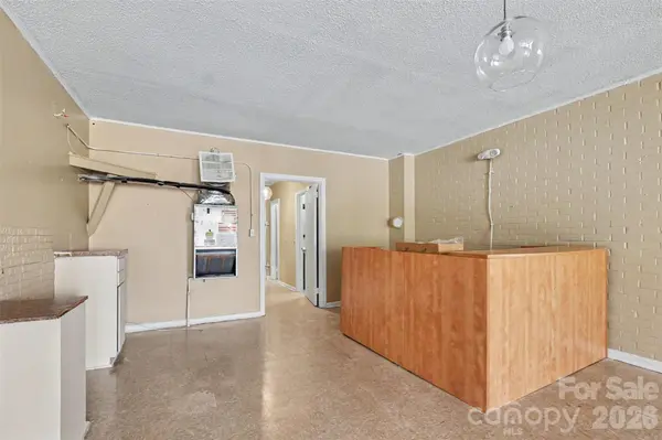 401 E Gay ST, Lancaster, SC 29720