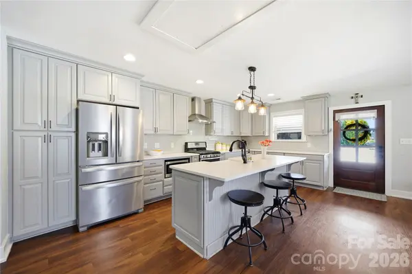 5701 Cedar Hill DR, Wesley Chapel, NC 28110