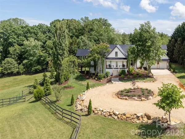 4647 Big Level RD, Mill Spring, NC 28756